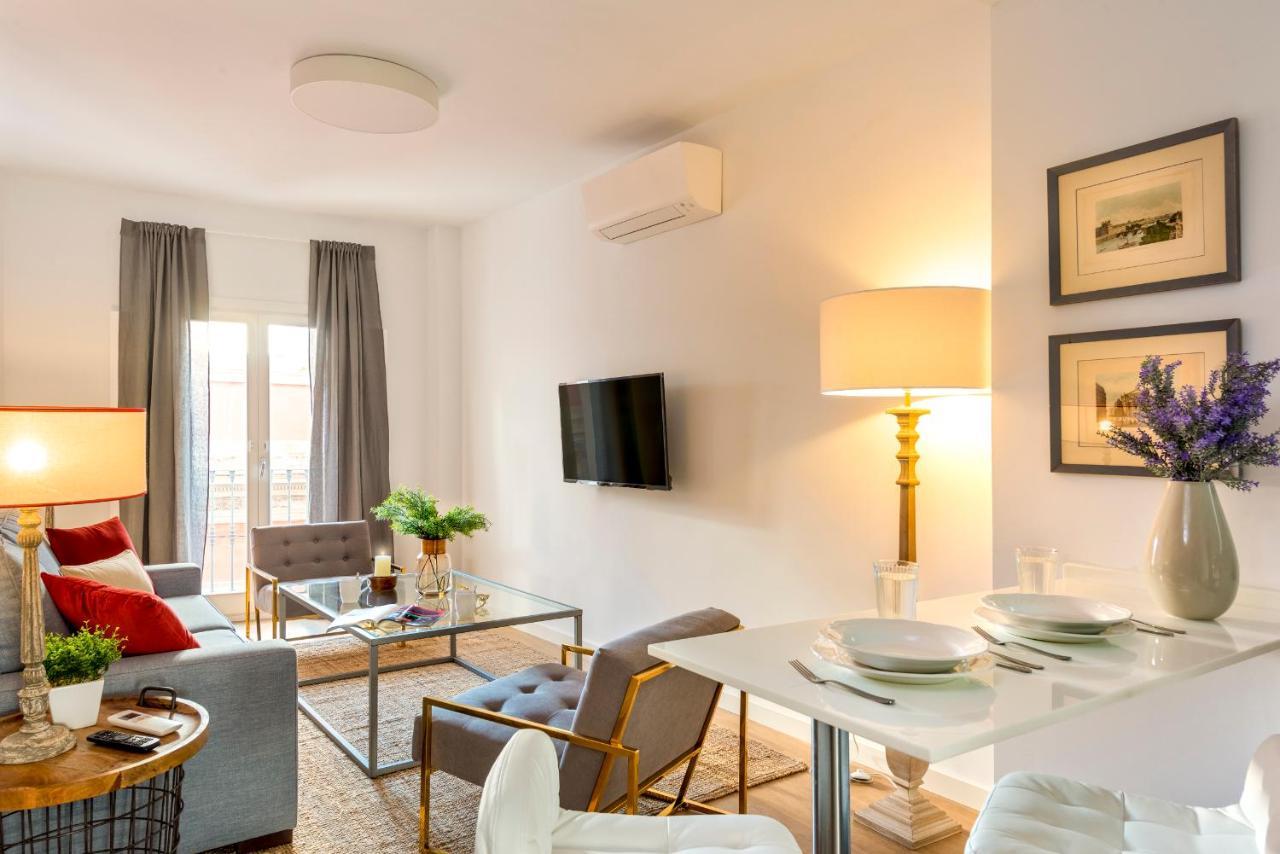 Genteel Home Banos Siviglia Esterno foto